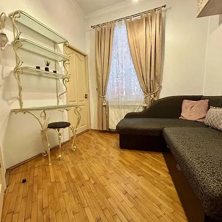 On Sholom Aleichem та ще варіант поруч Daire *