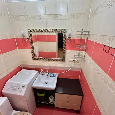 Apartment On Sholom Aleichem та ще варіант поруч Lemberg