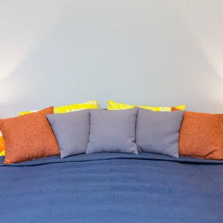 Apartment On Sholom Aleichem