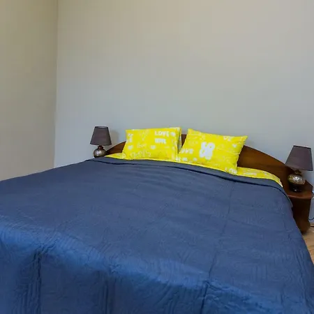 On Sholom Aleichem Apartamento